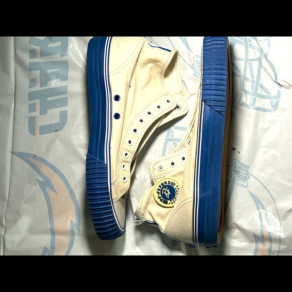 PF Flyers, 10.5. White